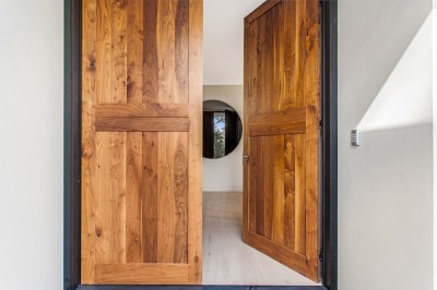 Grand Timber Door - Slater