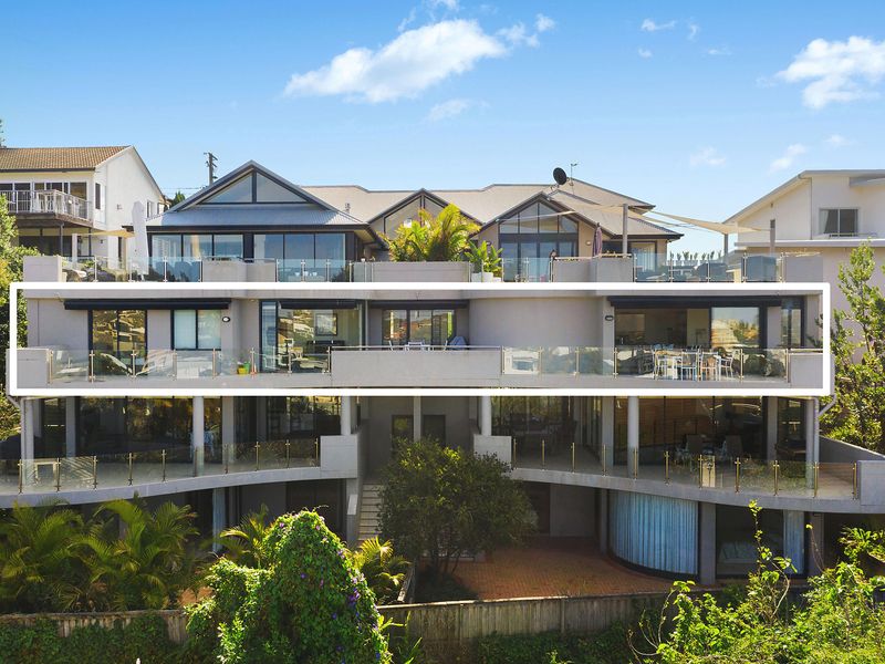 Architecturally design Apartments in Terrigal